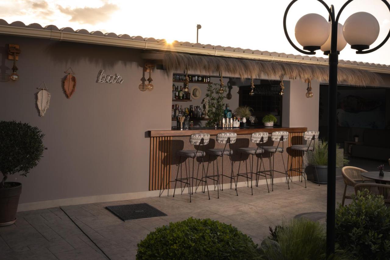 Vice Hotel Laganas Ngoại thất bức ảnh