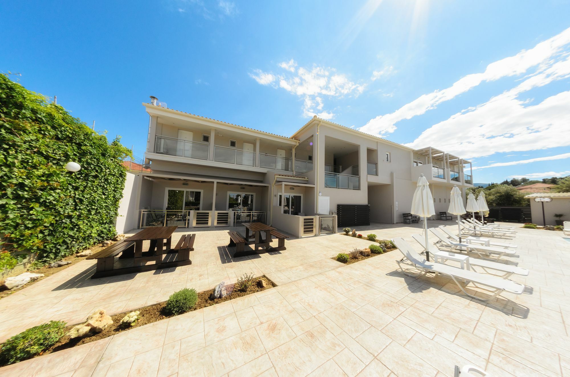 Vice Hotel Laganas Ngoại thất bức ảnh