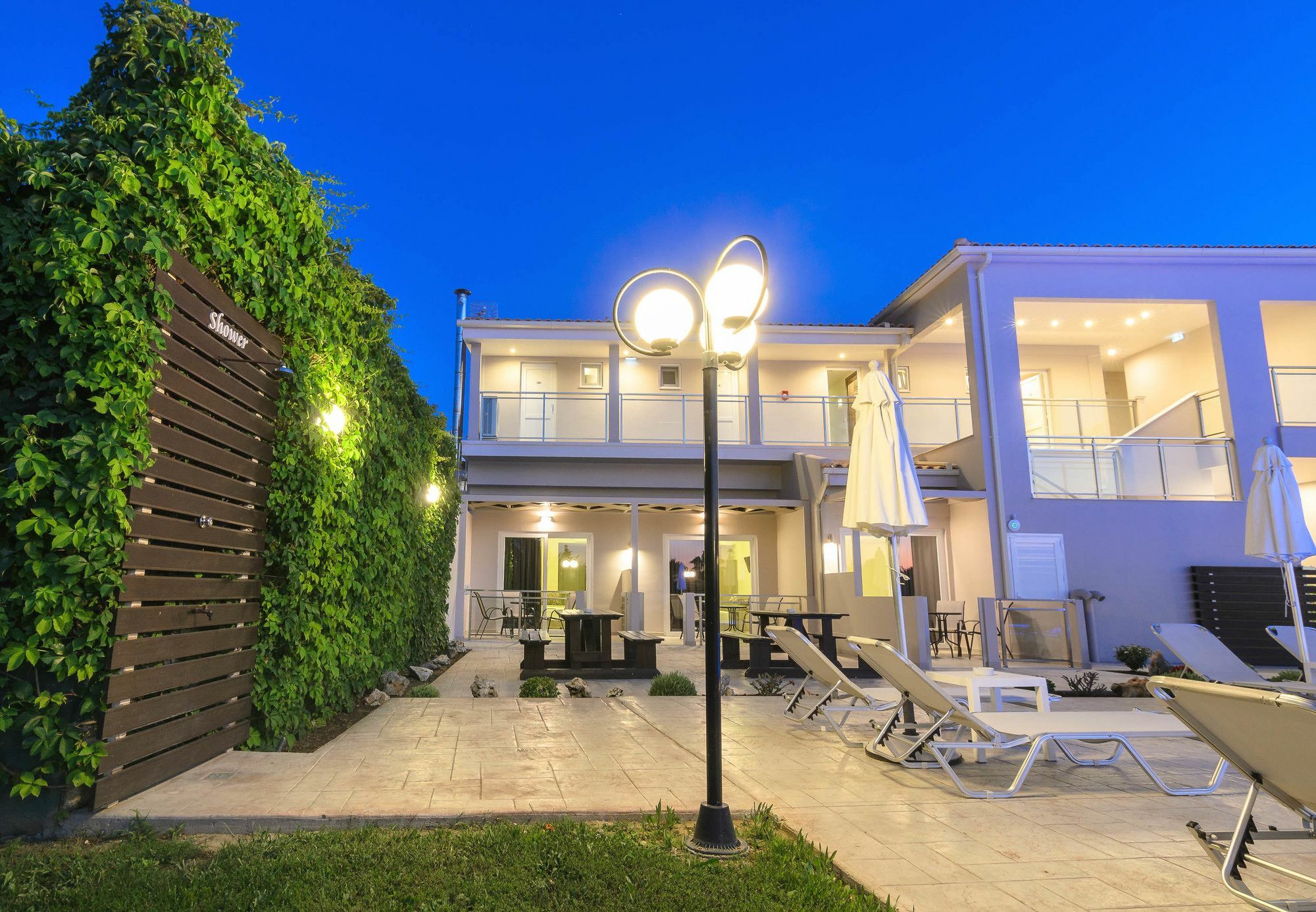 Vice Hotel Laganas Ngoại thất bức ảnh