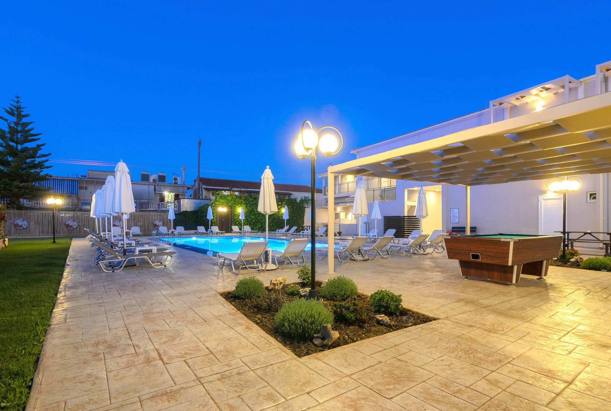 Vice Hotel Laganas Ngoại thất bức ảnh